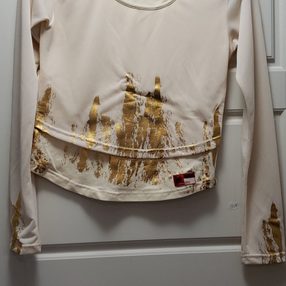 Women's top - Picture 2 of 2